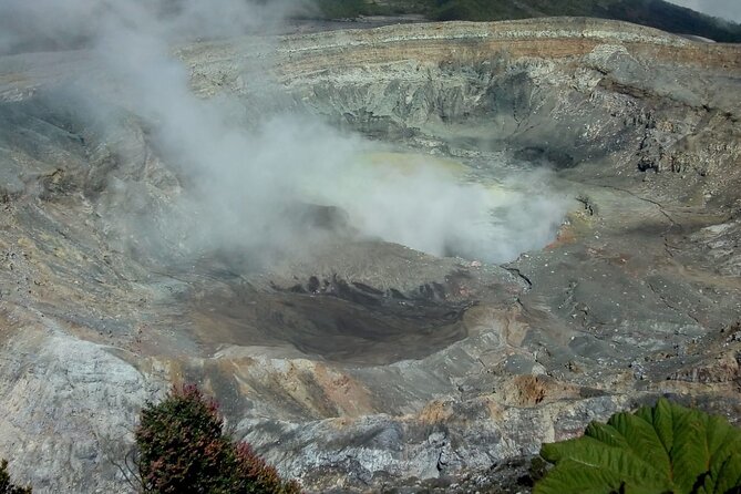 Poas Volcano waterfalls and coffee tour from from San Jose - El Congo and the Sarapiquí River viewpoint