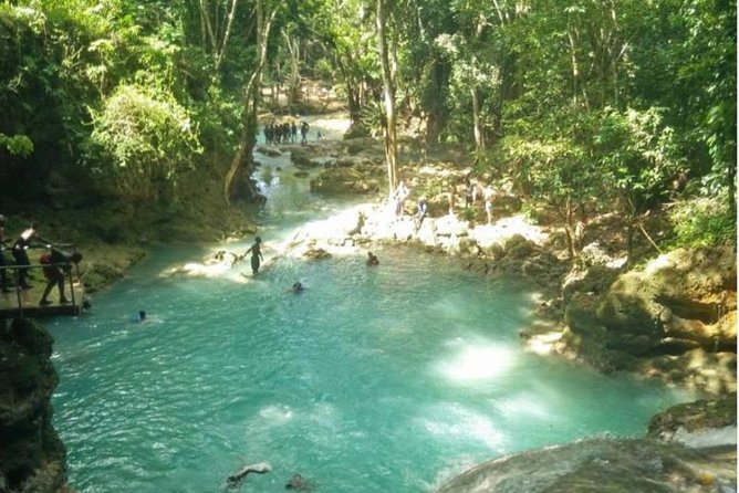 [PRIVATE] Blue Hole & Secret Falls Tour with Entrance Fees - The long road from Negril, Montego Bay, or Falmouth