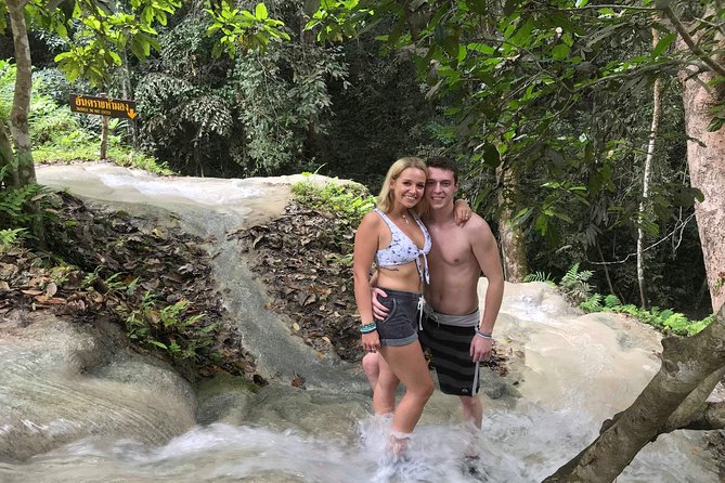 Private Chiang Mai Tour to Bua Thong Waterfalls and Ziplining - A full day beyond Chiang Mai’s old city