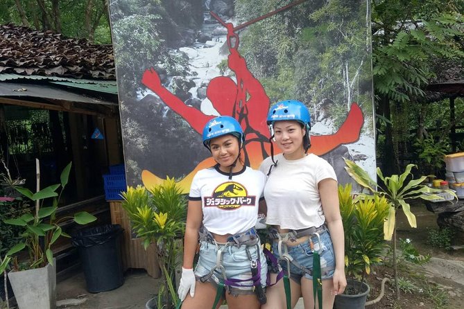 Private Chiang Mai Tour to Bua Thong Waterfalls and Ziplining - What the private format is worth