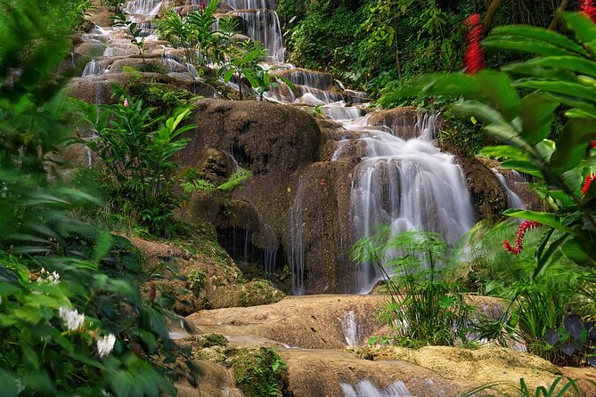Private Combo Tour From Ocho Rios To Blue Hole & Konoko Falls - The road to the Blue Hole