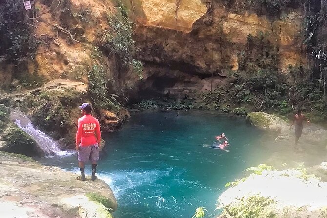 Private Combo Tour From Ocho Rios To Blue Hole & Konoko Falls - Blue Hole: the active heart of the day