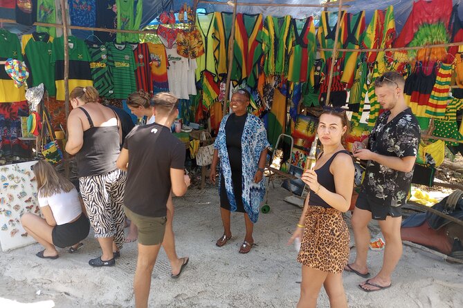 Private Dunn's River Falls, Ocho Rios Sightseeing and shopping - Who will enjoy this tour most