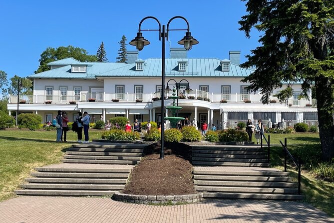 Private Half-Day Montmorency Falls and Ste-Anne-De-Beaupré - Booking details worth checking first
