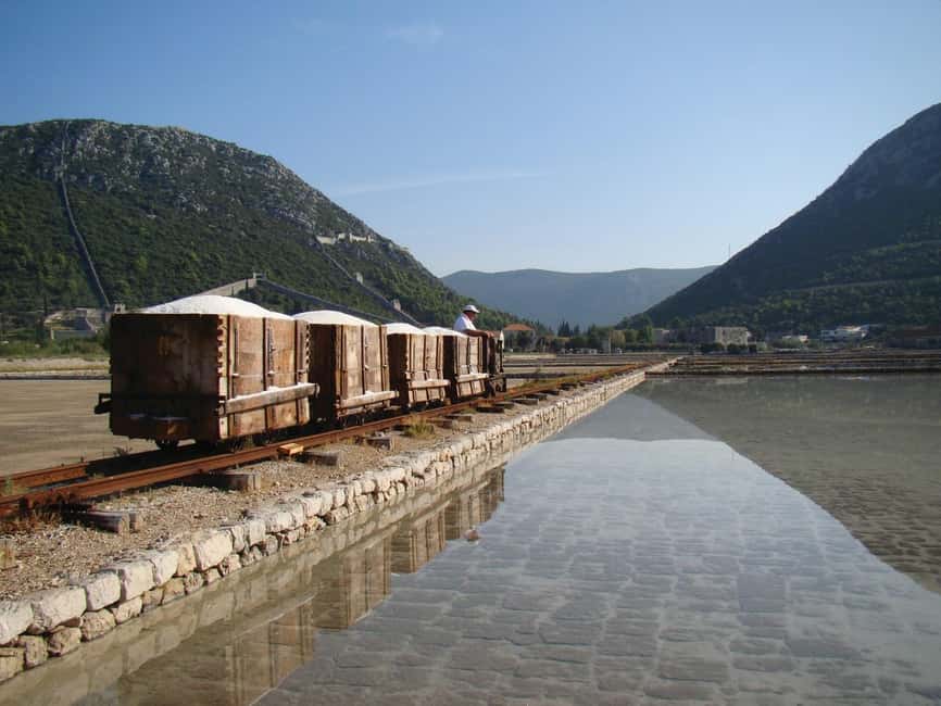 Private Mostar, Ston and Kravice Waterfalls - Costumizable - Pickup in Dubrovnik and the border crossing