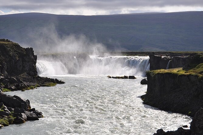 Private Tour from Akureyri of Goðafoss Waterfall of the Gods - Timing, weather, and practical details