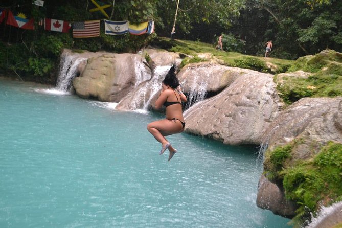 Private Tour From Ocho Rios To Blue Hole Secret Falls and Shopping - Arriving at Secret Falls