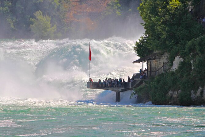 Rhine Falls Coach Tour incl. entry tickets from Zurich - A practical half-day from Zurich