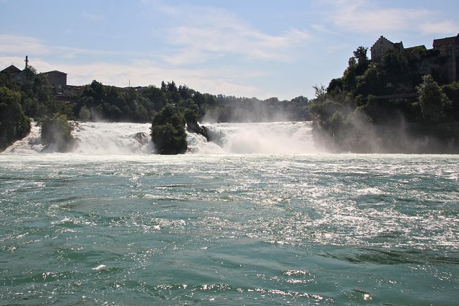 Rhine Falls Coach Tour incl. entry tickets from Zurich - Schaffhausen and the route through Germany