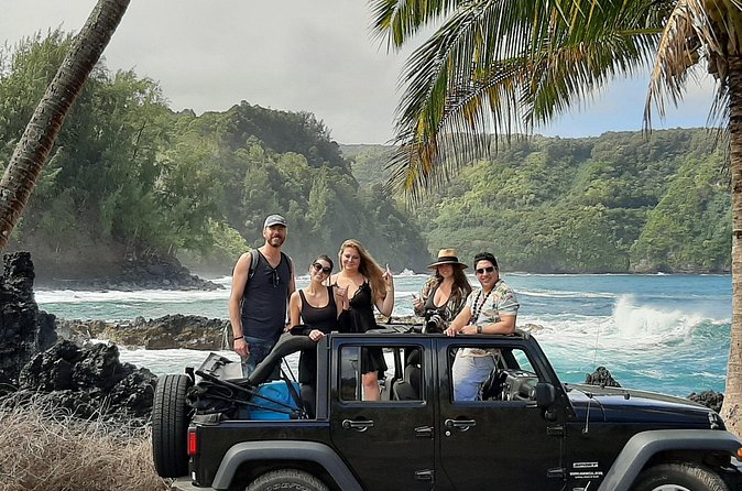 Road To Hana: Maui Waterfall Hiking Tour in Private Jeep - Lunch, banana bread, and roadside food