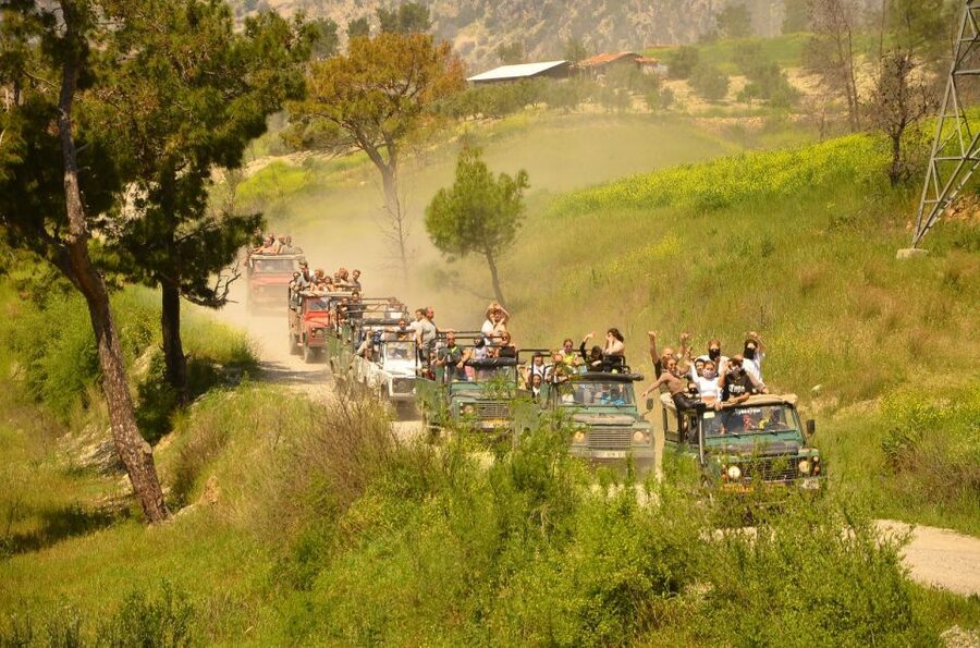 Side: Green Canyon and Waterfall Jeep Safari with Lunch - Green Canyon and Oymapinar Dam viewpoints