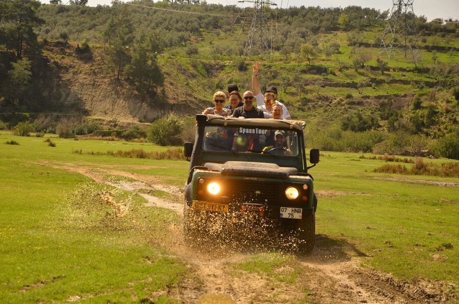 Side: Green Canyon and Waterfall Jeep Safari with Lunch - Green Lake, swimming, and lunch by the water
