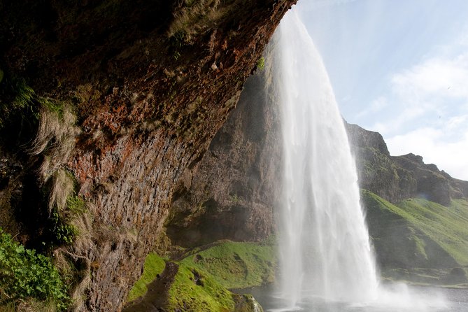 South Coast, Waterfalls and Vík village from Reykjavik - Vik, a useful pause in the middle of the day