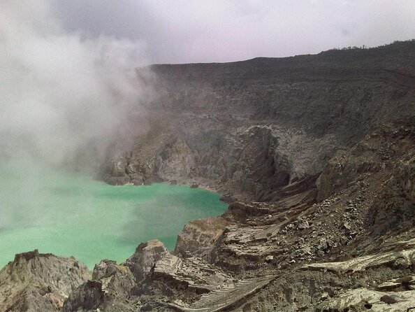 Surabaya - Mount Bromo – Tumpak Sewu Waterfall – Ijen Bluefire Tour - Bali 4d3n - Key points at a glance