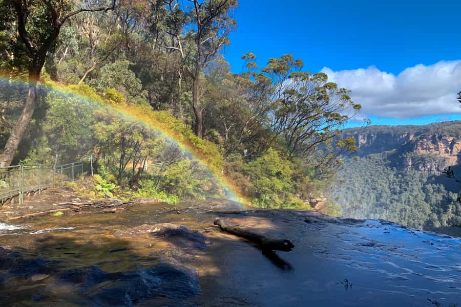 Sydney: Luxury Blue Mountains Adventure with Wentworth Falls - Cliff Drive, Cahill’s Lookout, and Boars Head