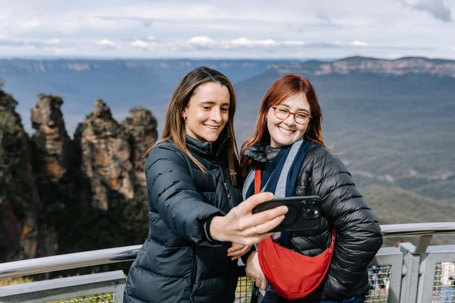 Sydney: Small Group Blue Mountains, Wildlife & Waterfalls - Featherdale Wildlife Park before the crowds