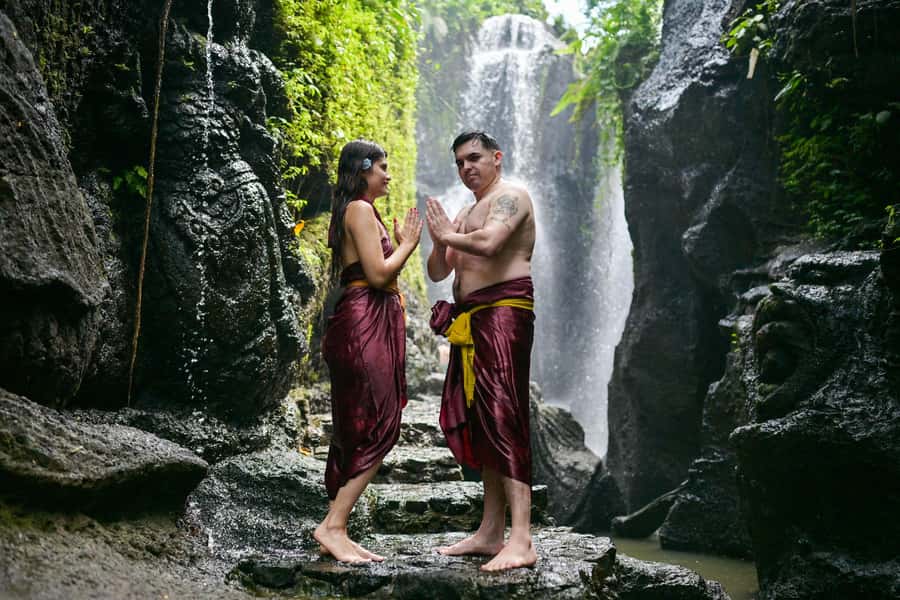 Taman Beji Griya Waterfall: Holy Bathing/Soul Retreat Ritual - How long should you allow?