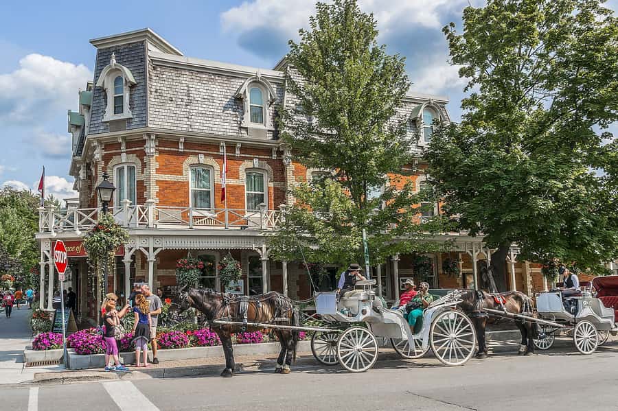 Toronto: Falls Day Tour with Boat Cruise & Niagara-the-Lake - Why this Toronto to Niagara trip works