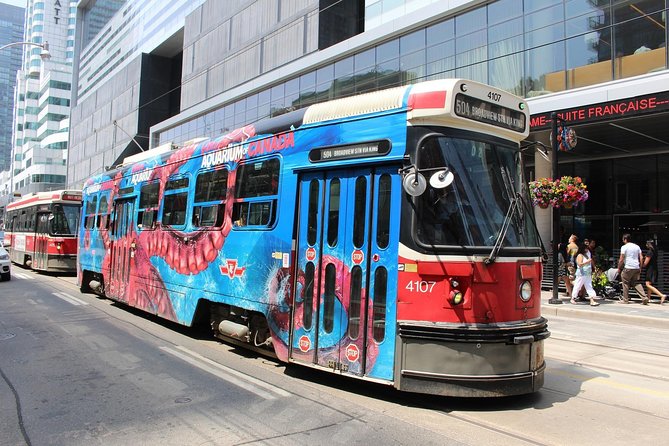 Toronto & Niagara Falls 2 Days Tour - What the guides add to a demanding schedule