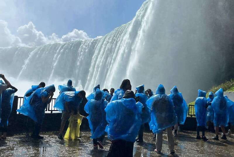 Toronto: Niagara Falls Day & Evening Tour + Top Attractions - Illumination Tower Lets You Control the Colors