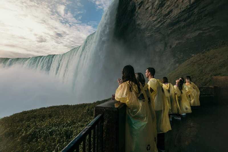 Toronto: Niagara Falls Tour with Cruise and Behind The Falls - Free time beside the falls