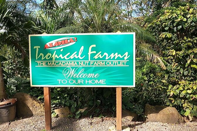 Tour of North Shore & Waimea Waterfall - Macadamia nuts and Mokoli’i Island