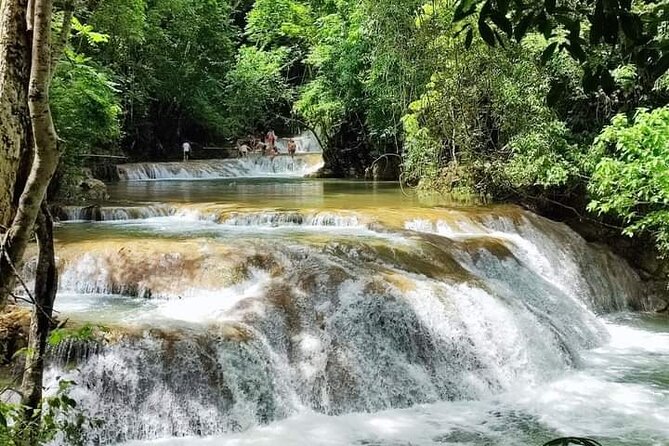 Tour to Copalitilla Magical Waterfalls from Huatulco with admission included - Who should book this Huatulco waterfall tour?