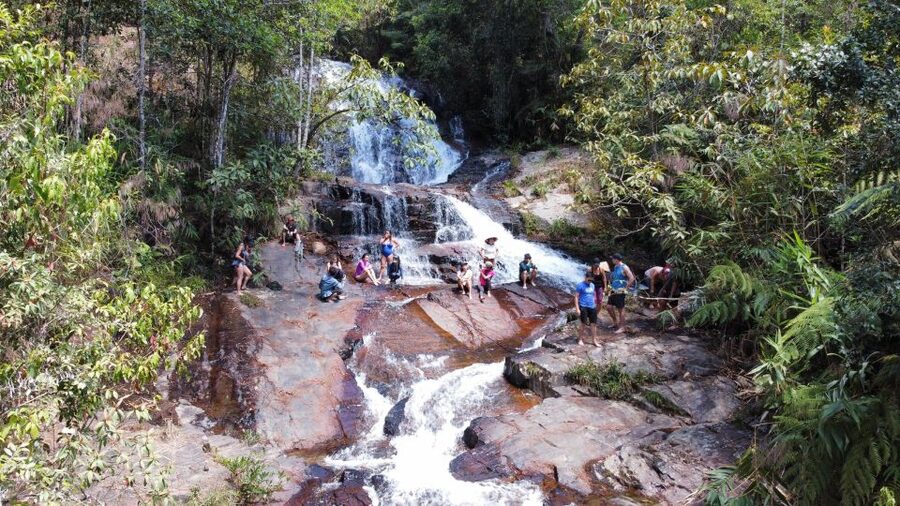 Trekking to Hidden Waterfall & Sturgeon Farm for dog-lovers - What the $10 price really delivers