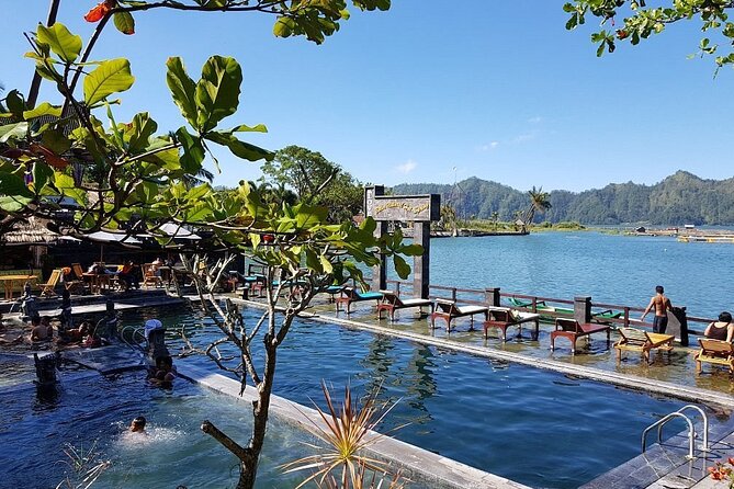 Trunyan Cemetery, Hot Spring, Penglipuran Village, and Waterfall Tour - Trunyan Cemetery in a 30-minute visit