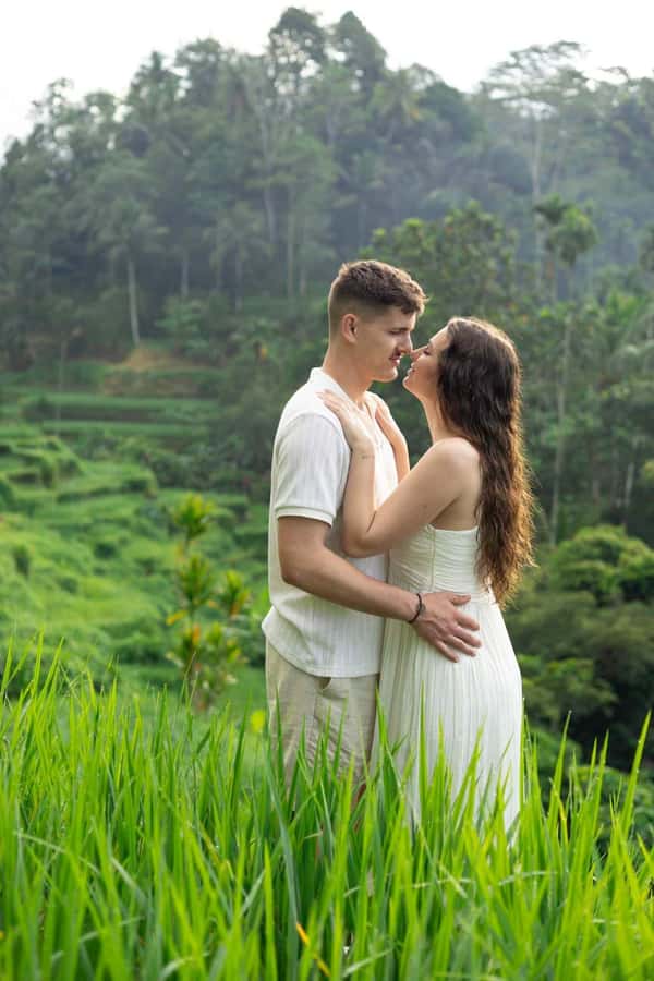Ubud Monkey Forest, Temple, Rice Terrace and Waterfall Tour - Lunch above the rice fields