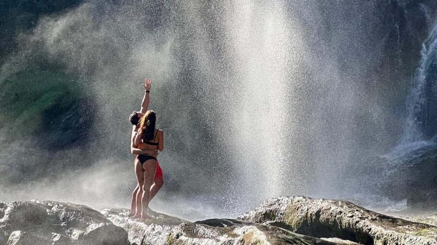 Valencia: Epic Waterfalls and Montanejos Swimming Experience - What to pack for the springs