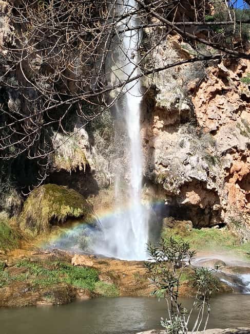 Valencia: Montanejos Thermal Spring & Girlfriend Waterfall - Lunch, changing facilities, and the practical side