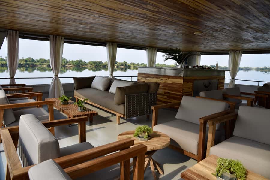 Victoria Falls: 2-Hour Luxury Zambezi River Sunset Cruise - Should you book it?