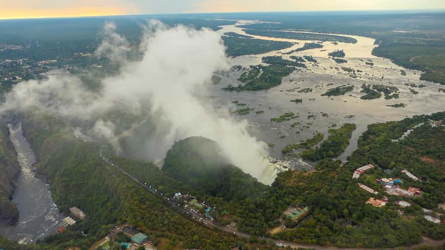 Victoria Falls: Helicopter Tour with Hotel Pickup - How long the flight really feels