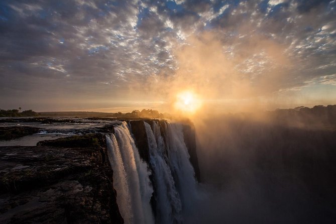 Victoria Falls Private Guided Sunrise Tour - Why Victoria Falls is worth seeing at sunrise