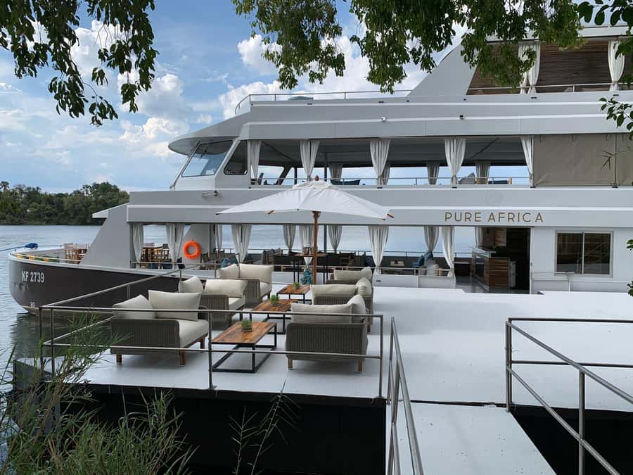 Victoria Falls: Sunset Cruise and Dinner at The Eatery - Returning to Pure Africa Waterfront