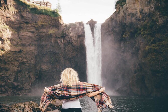 Visit Snoqualmie and Hike to Twin Falls (Transportation included) - Snoqualmie Falls gives you the big first view