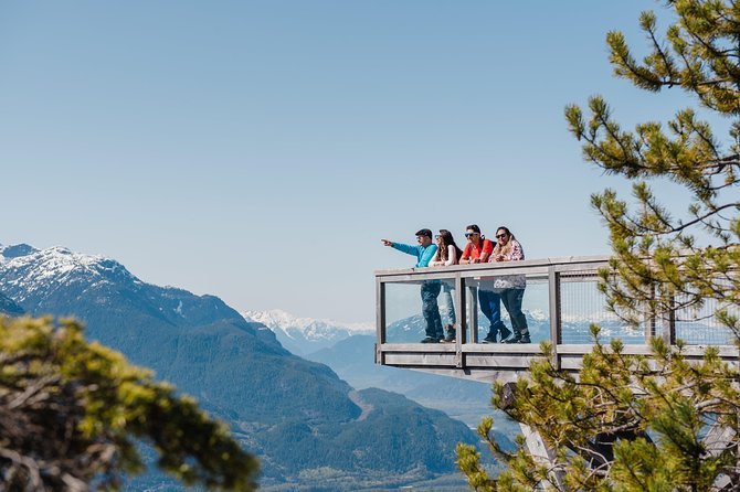 Whistler and Sea to Sky Gondola Tour + Shannon Falls - Four hours in Whistler Village