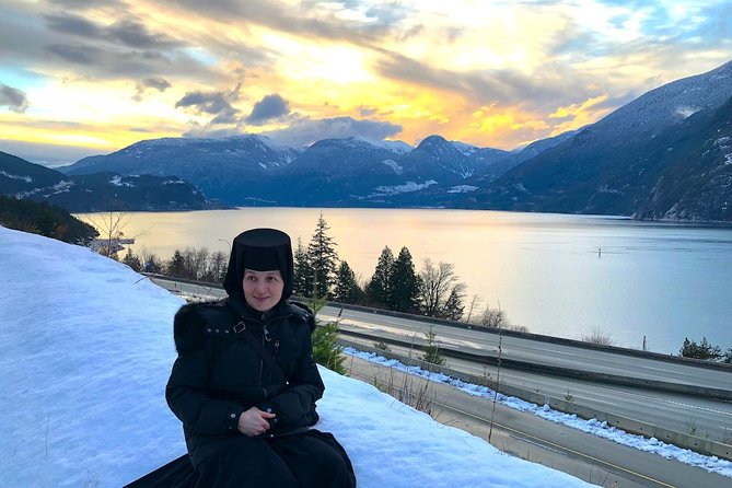 Whistler Sightseeing Tour from Vancouver: See Horseshoe Bay and Shannon Falls - The guide can make or break a long day