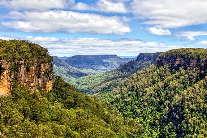 Wildlife, Waterfalls and Wine Day Tour from Sydney - Boutique wine tasting to finish the route