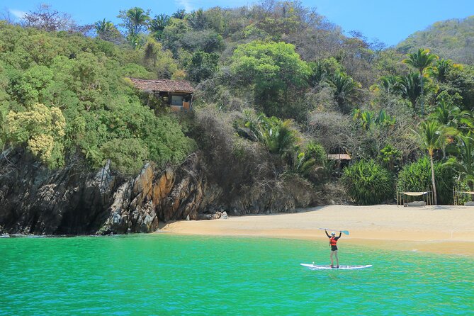 Yelapa Waterfall, BBQ at Exclusive Majahuitas Beach & Open bar - Who should book this Yelapa and Majahuitas tour?